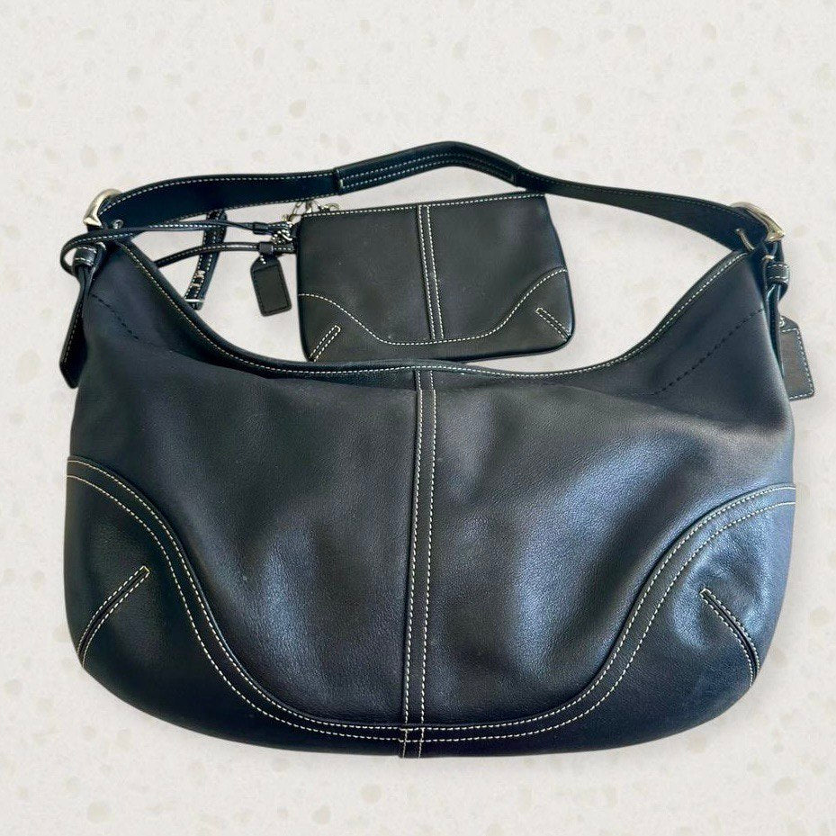 Authentic Vintage Coach Leather Hobo Bag with Zip Wallet