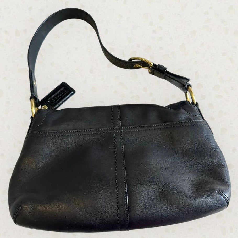 Authentic Vintage Coach Soho Leather Shoulder Bag