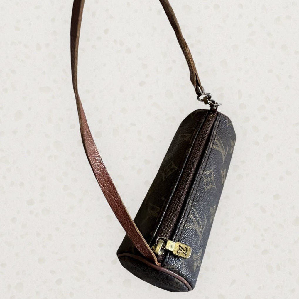 Authentic Vintage Louis Vuitton Monogram Papillon Pouch