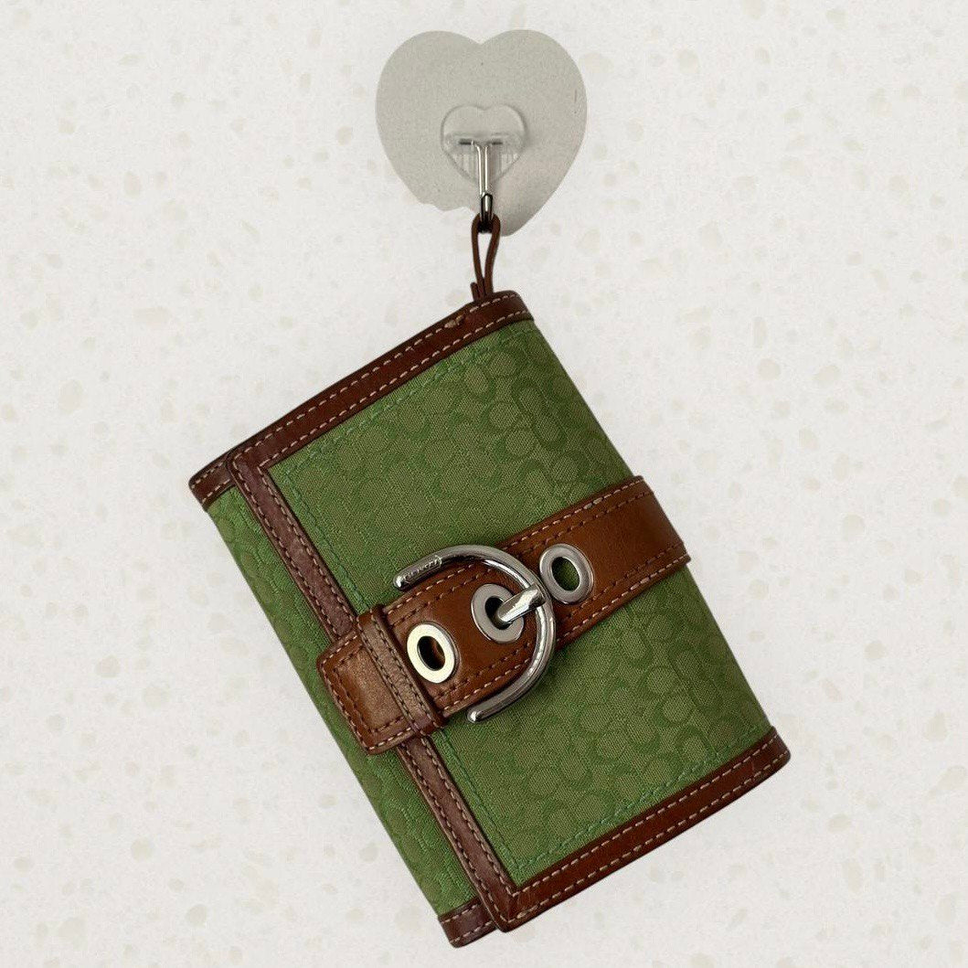 Aunthentic Vintage Coach Soho Wallet Rare